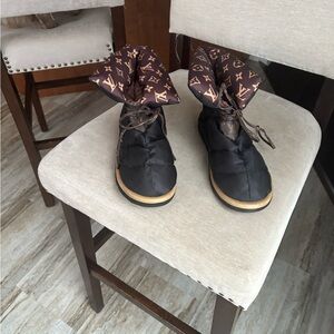 Black and Brown Winter Boots